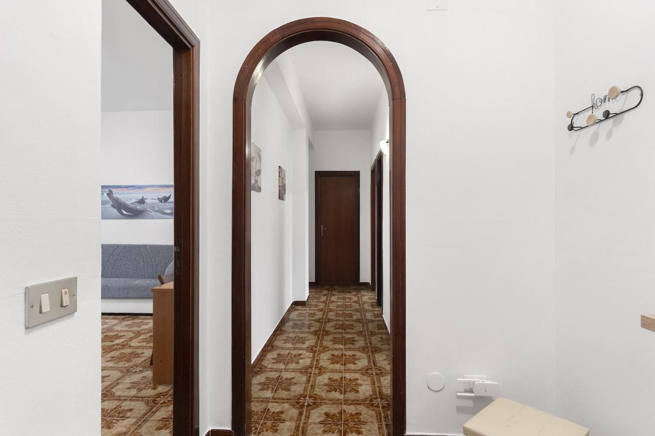 La Coccinella "Casa Vacanza" Isola delle Femmine Exterior foto